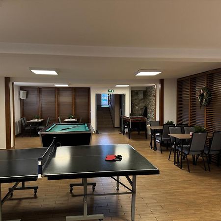 Hotel Beskidian Венгерска-Гурка Экстерьер фото