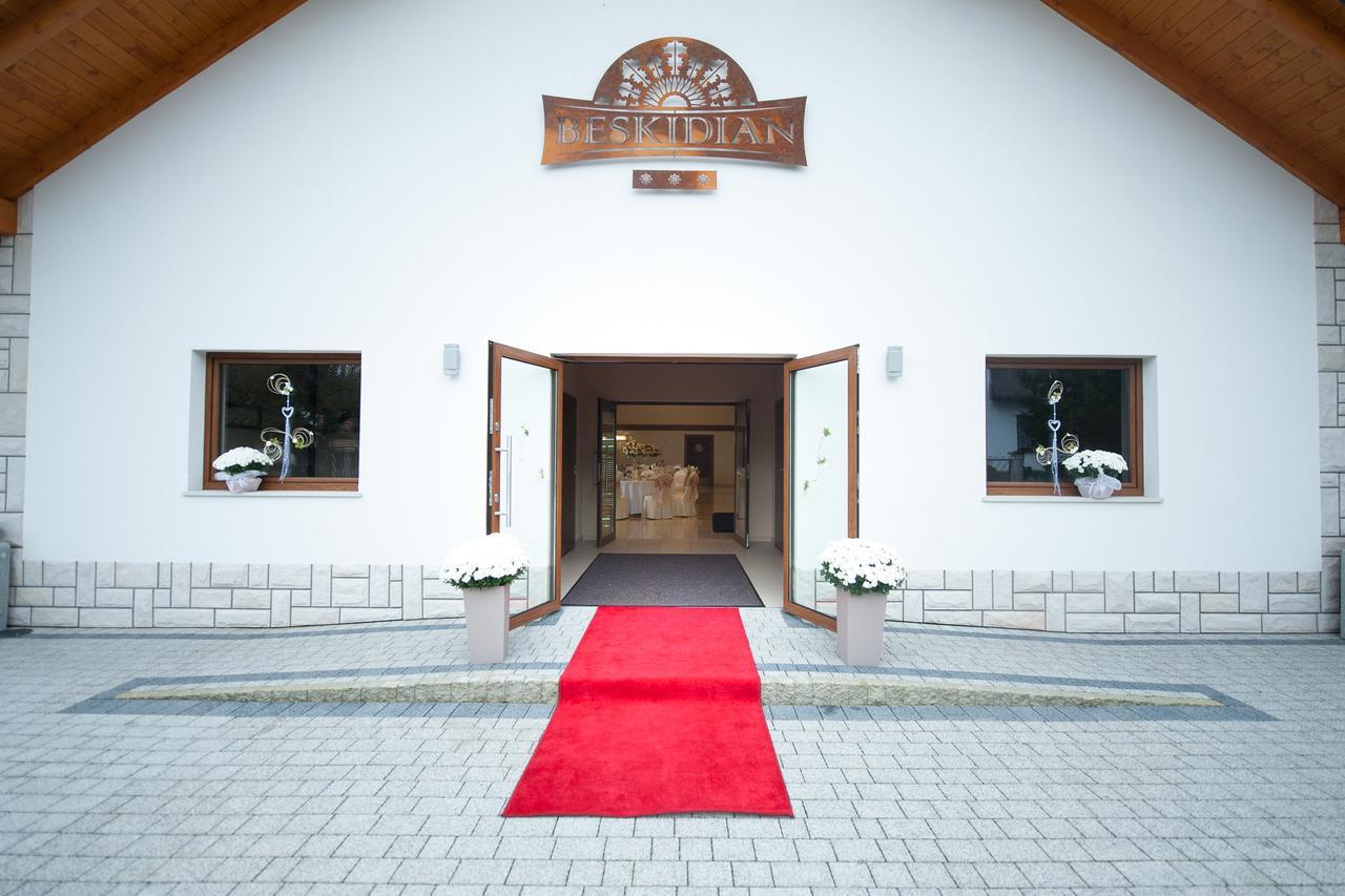 Hotel Beskidian Венгерска-Гурка Экстерьер фото